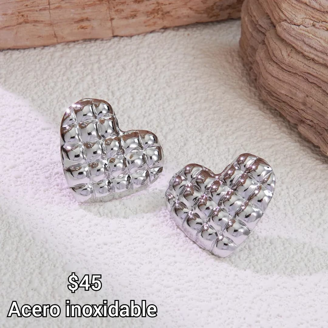 arete corazón de acero inoxidable