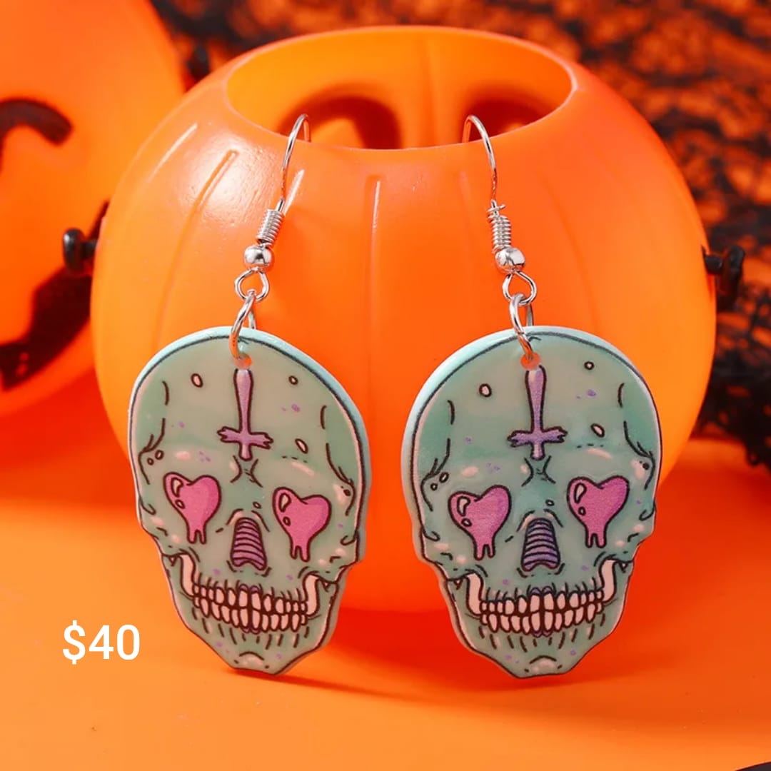 arete calavera azul