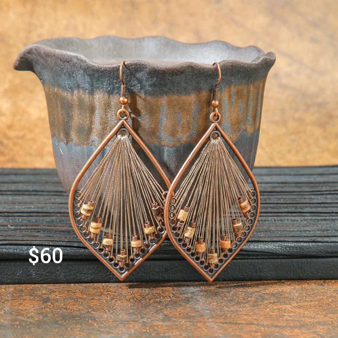 arete estilo étnico con tela