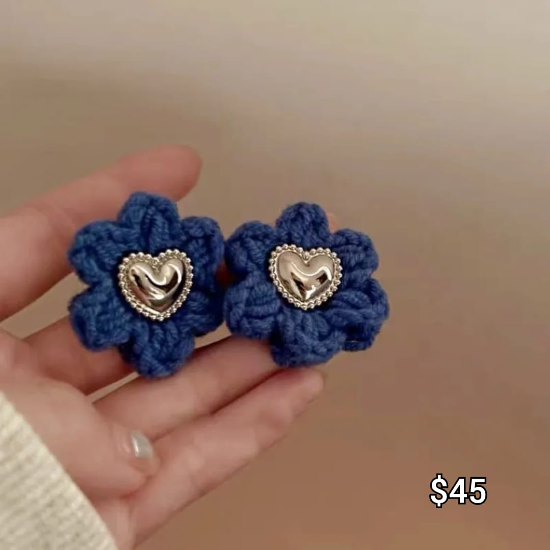 arete corazón de tela
