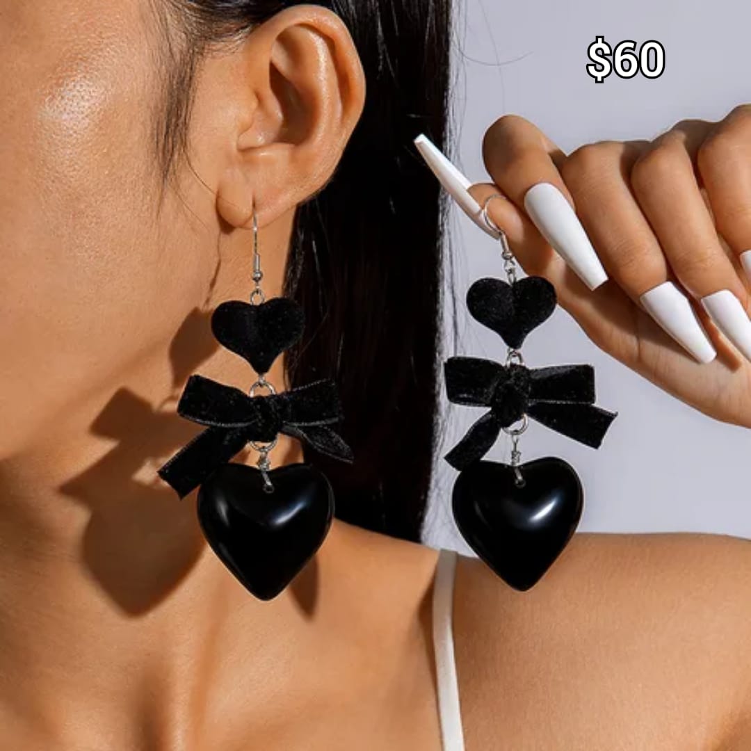 arete corazón negro