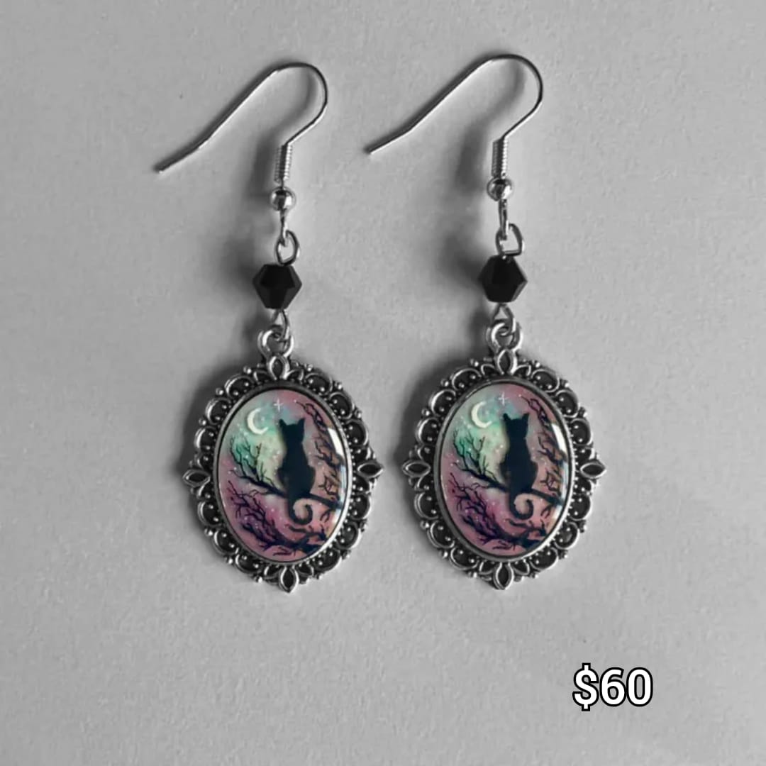 arete gatito en la luna